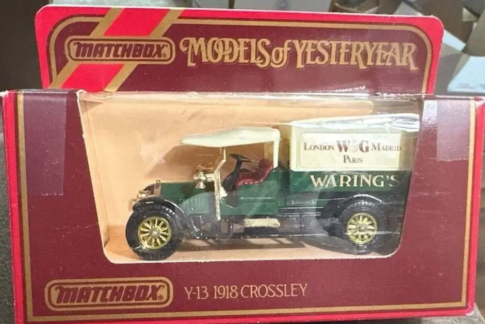 Matchbox Models of Yesteryear Y-13 1918 Crossley Waring's Delivery Lorry